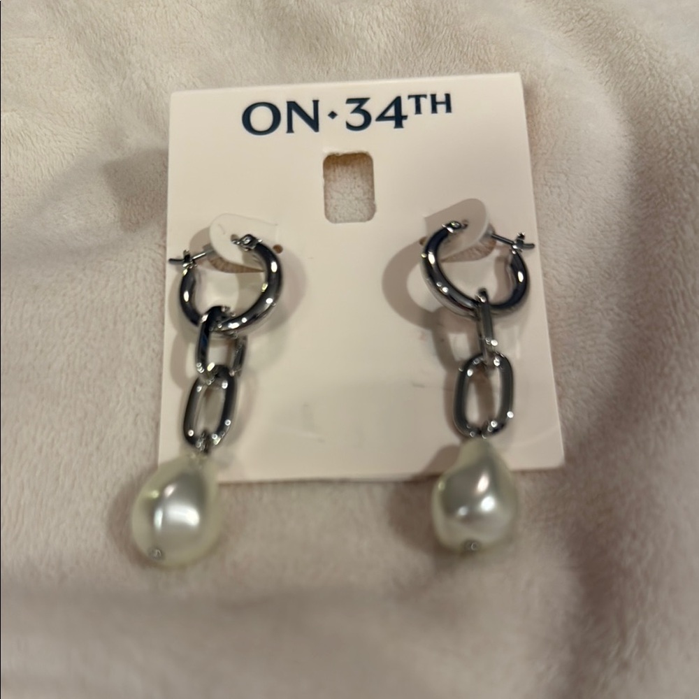 On 34th Silver and White Pearl Dangle Earrings with Pearl Accents NWT